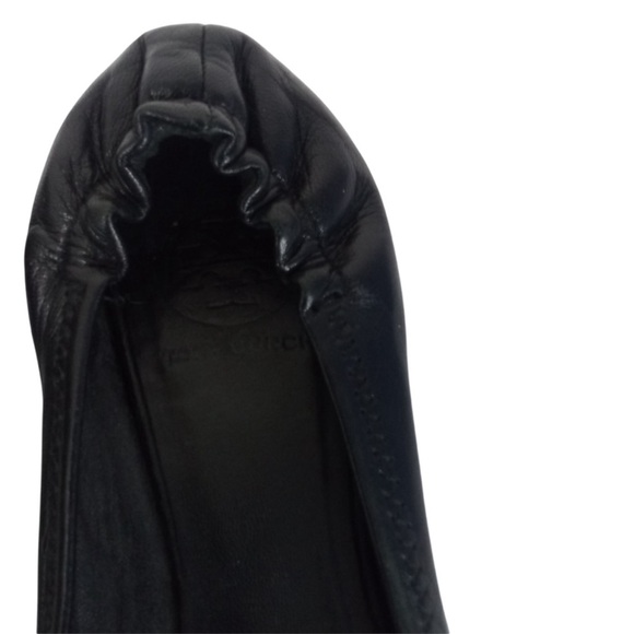 TORY BURCH Black Ballet Flats with Silver insignia  Size 7 - Picture 13 of 14